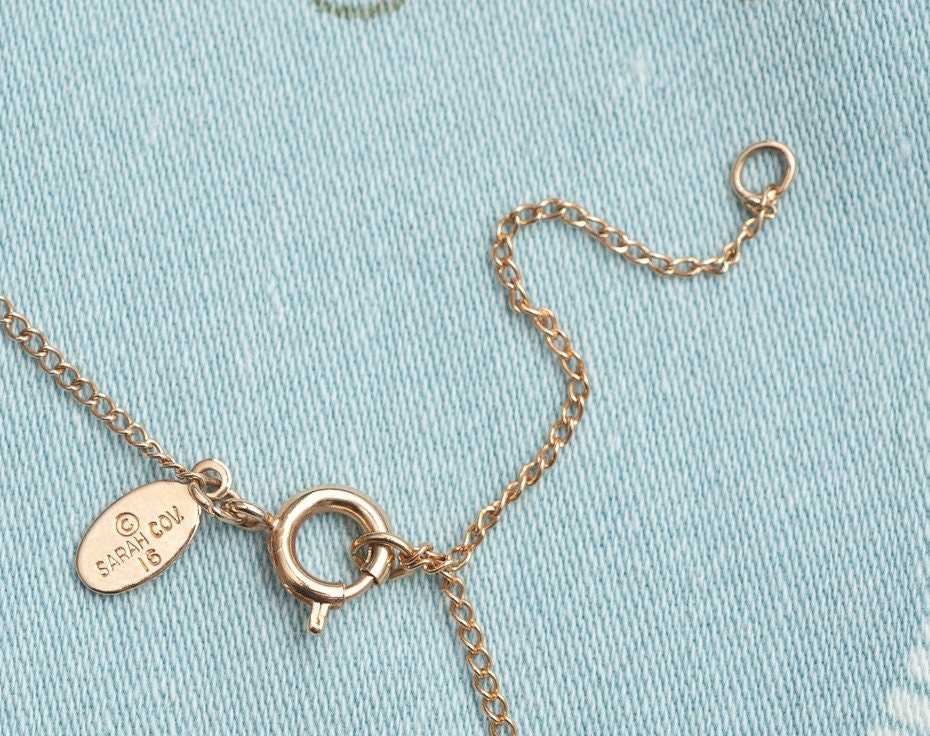 Vintage Sarah Coventry Goldtone Faux Wood Puffy Heart Pendant and Necklace