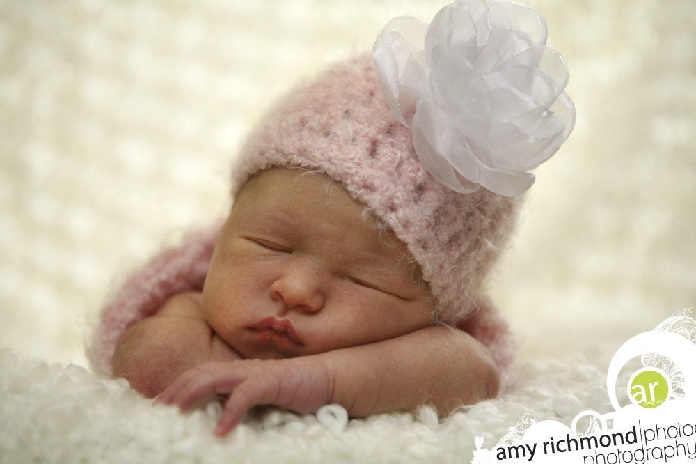 Ready to Ship - Newborn Baby Girl Hat - Pretty in Pink