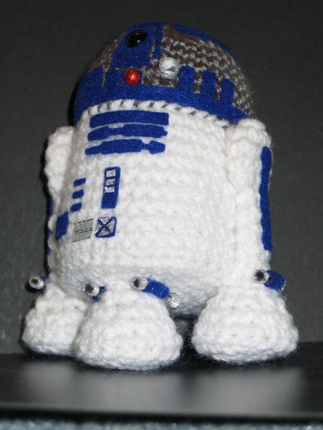 R2D2 Amigurumi PDF Pattern