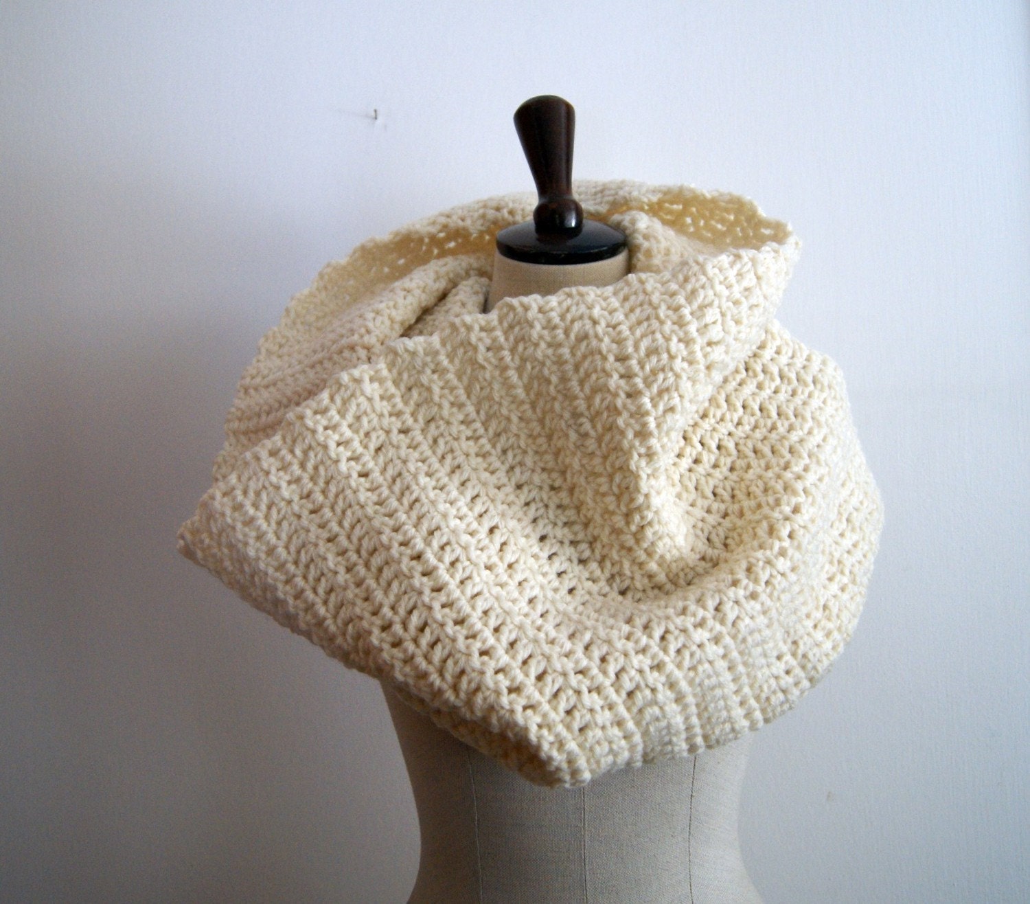 Infinity scarf / Maxi Cowl / Neckwarmer