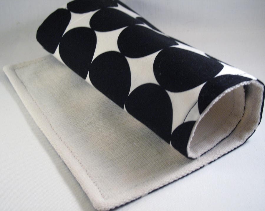Burp Cloth with Style - Cotton / Organic undyed French Terry - Disco Dot in Black