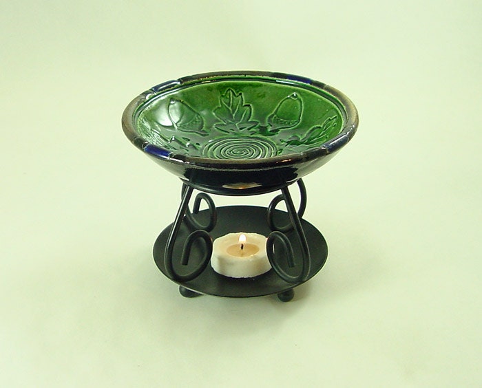 ESSENTIAL OIL DIFFUSER Celtic Spiral Handmade Ceramic Pottery