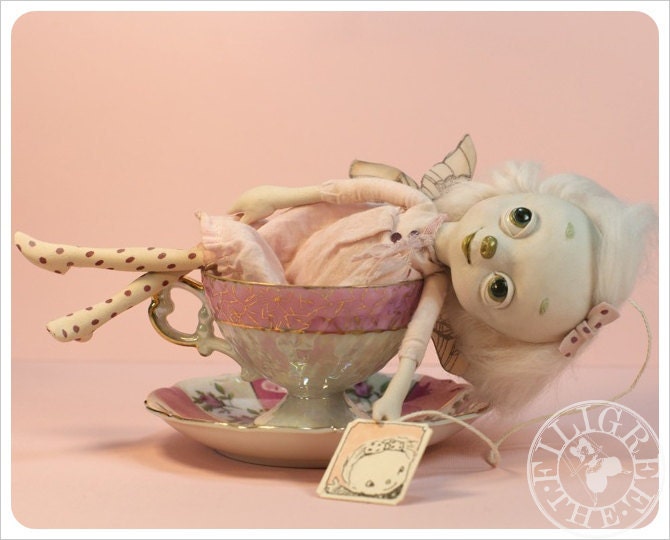 doll tea cups