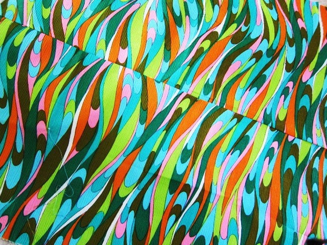 1960s cotton lot 5 mod and colorful
