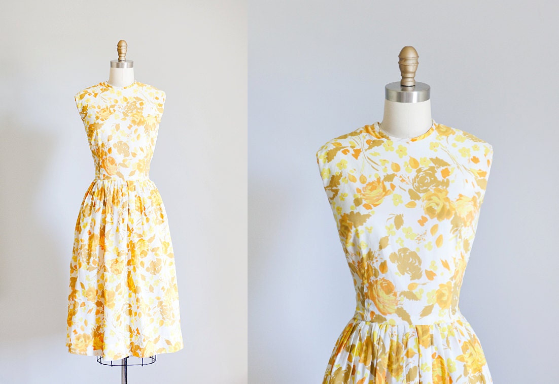 1950s // Sun Dress  // Large