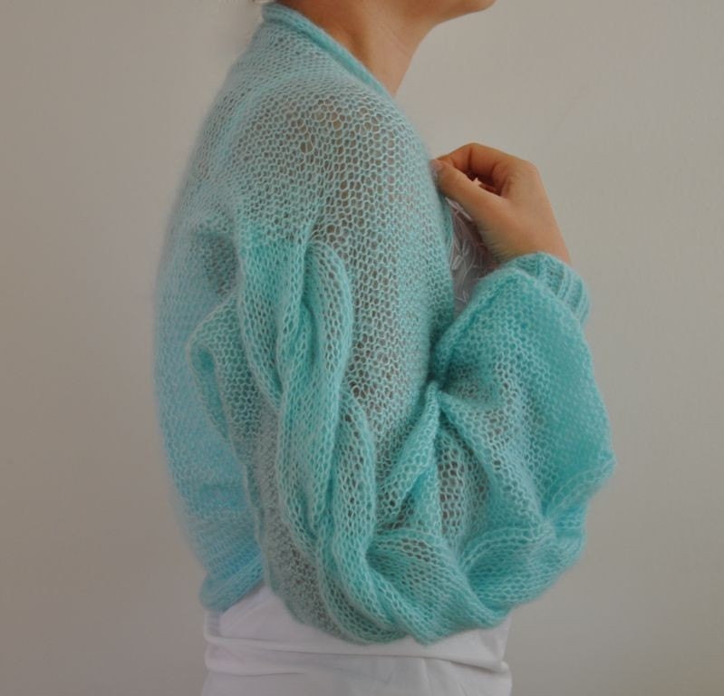 Love Me Aqua Cable Long Sleeved Shrug \/ Bolero - Blue