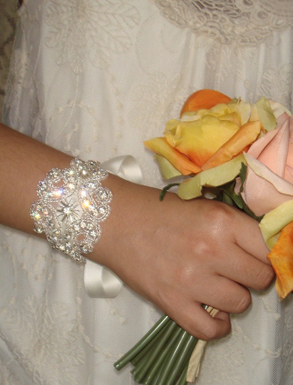 Isabella Bridal Cuff Bracelet, Rhinestone Cuff, Cuff, Wedding Cuff,  Wedding Bracelet, Bridal Accessories, Bridal Cuff, Wedding Jewelry