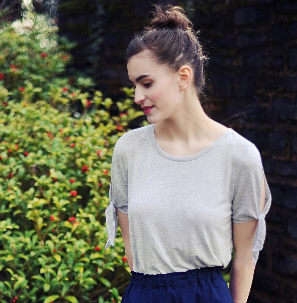 Tie Sleeve T Shirt Medium