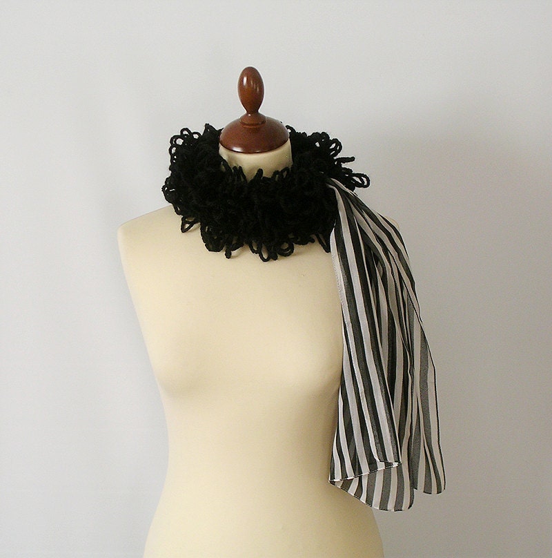 Black Cowl Neckwarmer