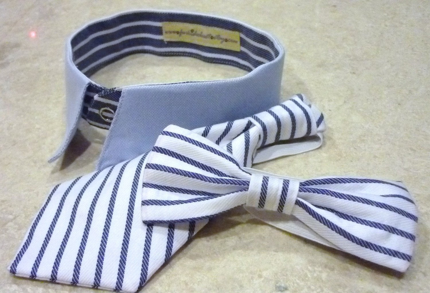 Medium / Small Dog Collar with Dog Bow Tie and Neck Tie - White and Blue Nautical Stripes