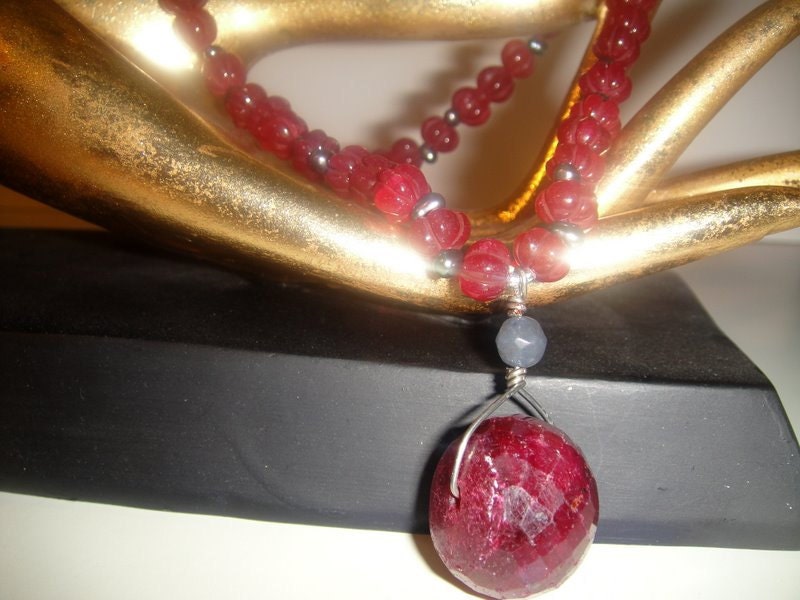 Pigeon's Blood Ruby           ( Ruby Necklace)