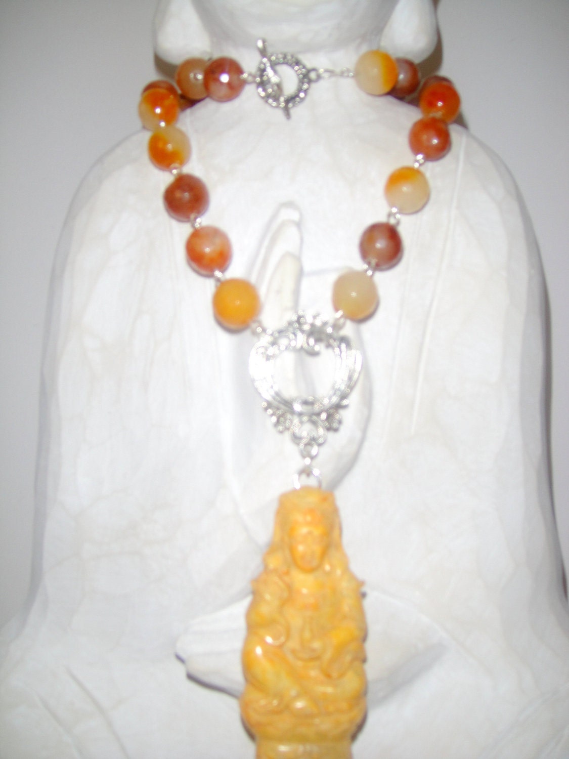 Kwan Yin Goddess of Mercy      (Carved Jade Pendant and Jade Necklace)