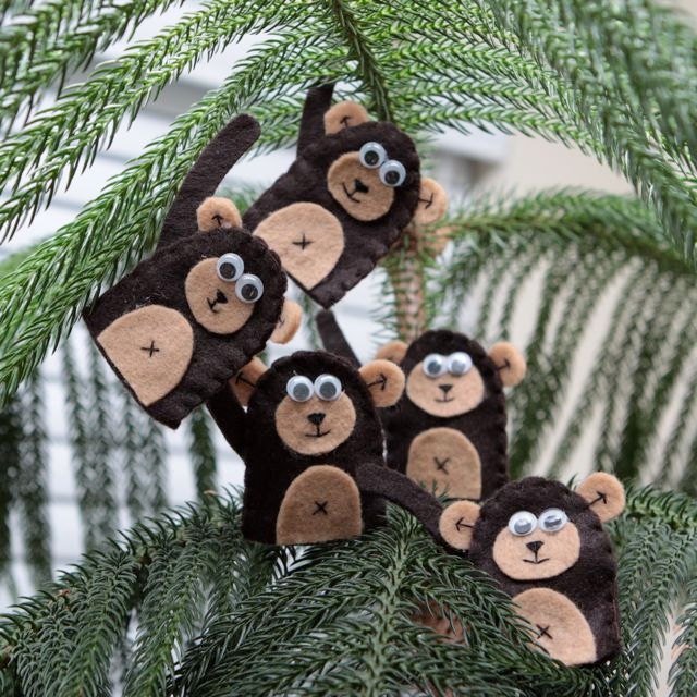 Five Little Monkeys Swinging in the Tree