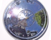 Oldsmobile Hubcap Clock, Retro Wall Clock with numbers (v hub cap)