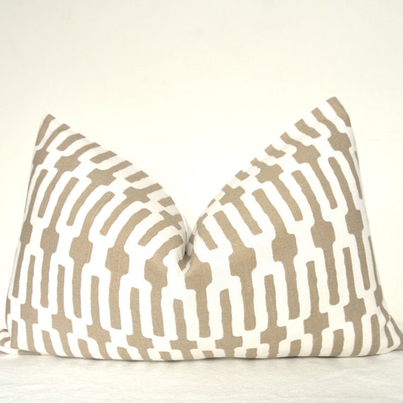 Pillow Cover - Decorative Pillow - Throw Pillow - Sofa Pillow - Accent Pillow - Annie Selke - Links - 12x20 in - Taupe - Lumbar