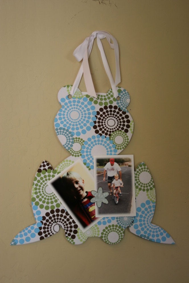 Little Gill The Frog Magnet Board