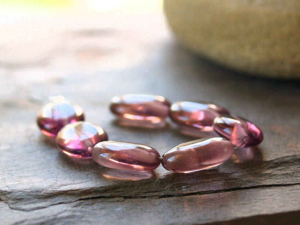 13x10mm Smooth Plum Oval  Bead Destash 7 pieces