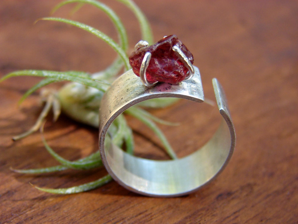 Rough Garnet Prong Set Sand Textured Silver Band