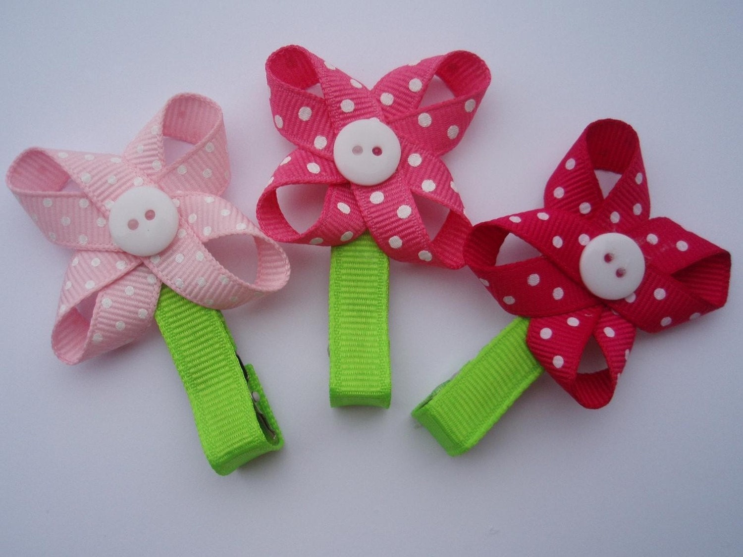 Cute as a Button Flower Clippies