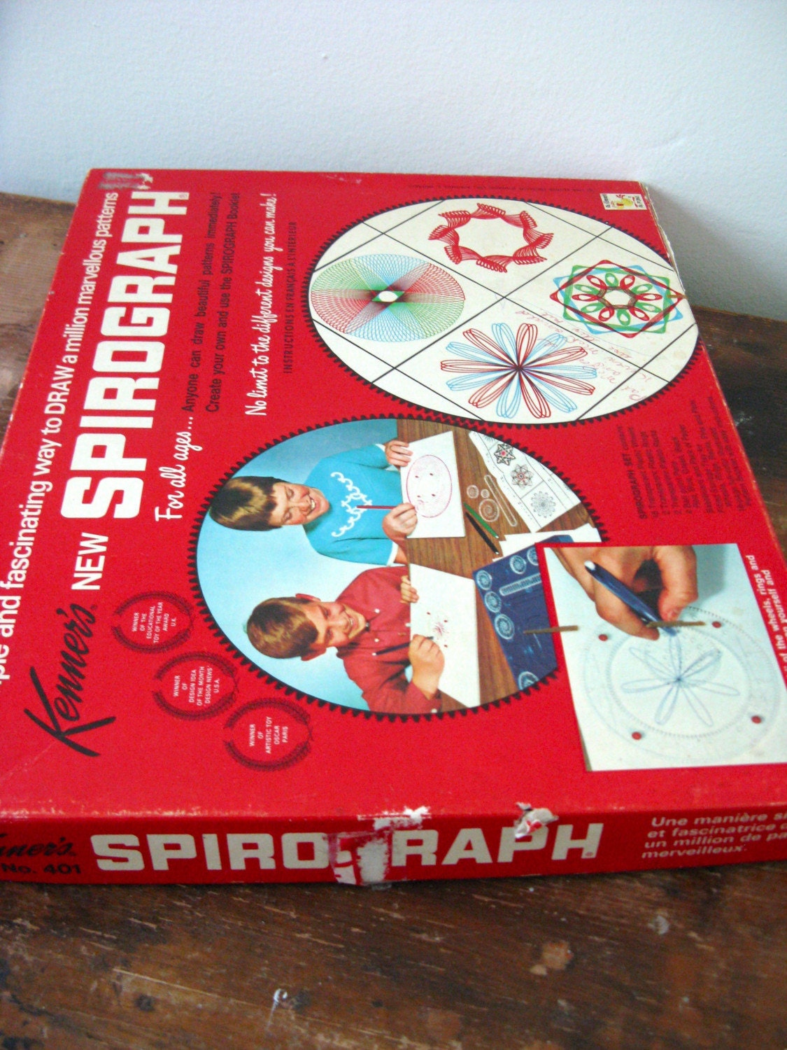 Vintage Spirograph game 1968 No. 401 Canadian edition