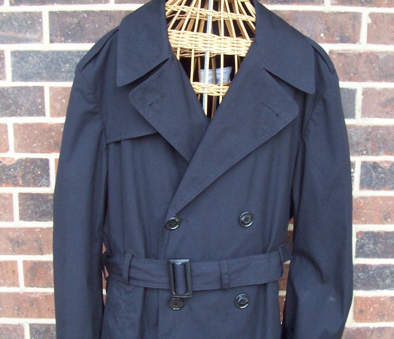 Mens Black TRENCH COAT Vtg 42R Military Issue by The5thHouse