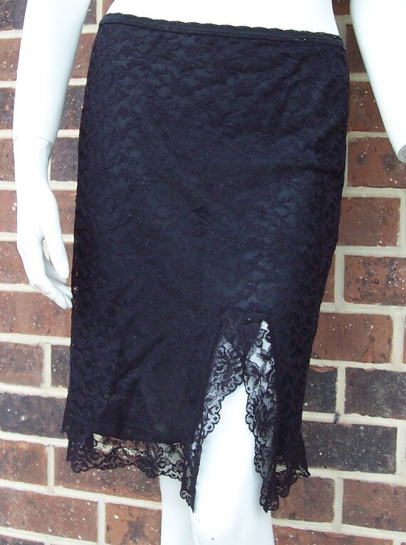 Black Lace Short Half Slip Vtg 80s by The5thHouse on Etsy