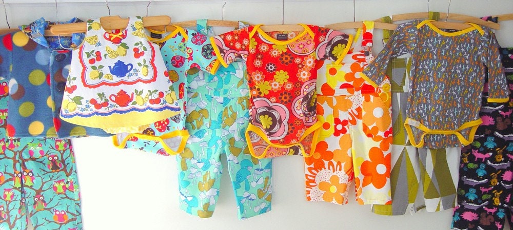 Garden Baby Onesie - LAST ONE - Size 6-12 months / short sleeves
