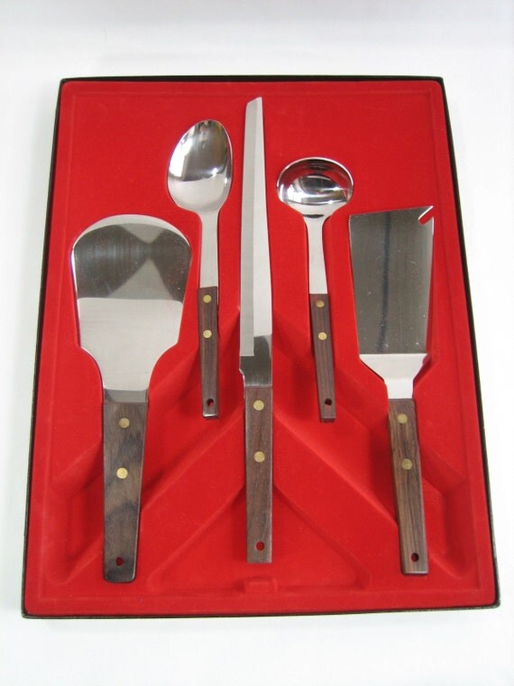 Midcentury Vernco Stainless Steel Serving Set. by AttysVintage