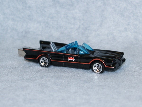8GB Batmobile  Flash Drive