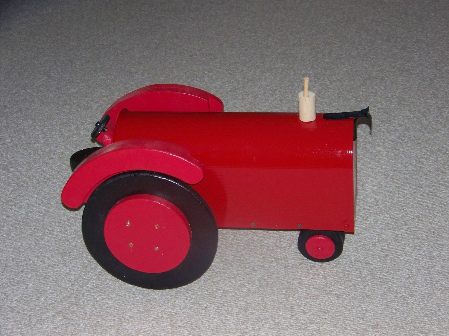 Red Tractor Mail Box