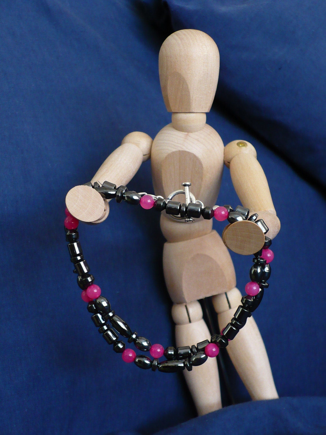 Pink Jade and Hematite necklace
