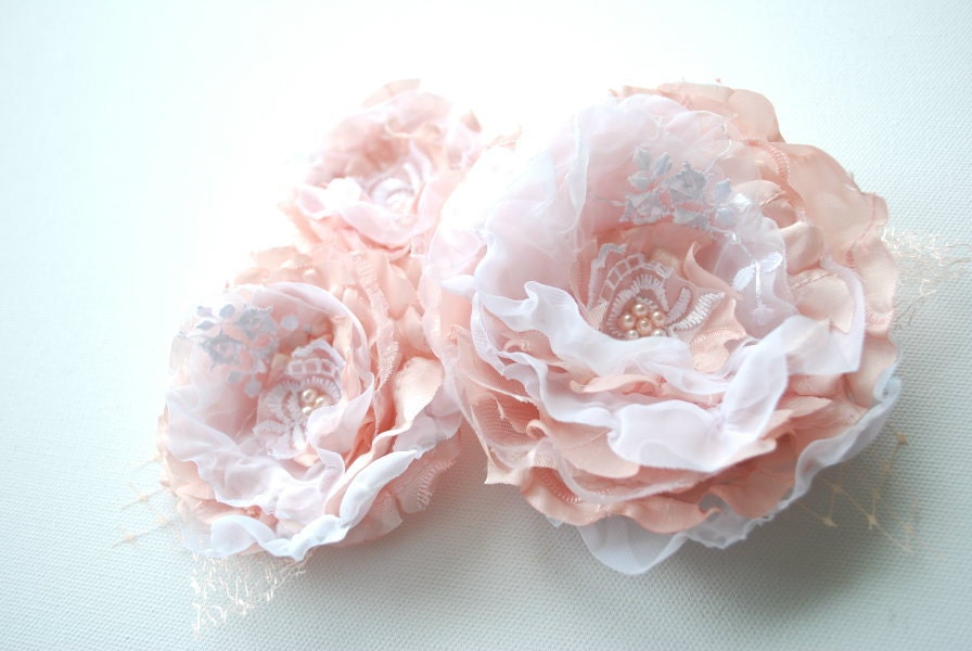 Pale peach pink white roses-Set of 3 taffeta flowers-Weddings Accessories Hair Belts Sashes-Corsage,brooche,fascinator-Bride,bridesmaids