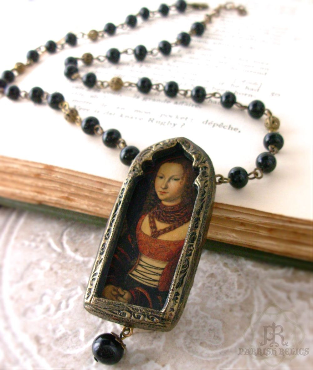 Cranach Portrait Arch - Pictorial Necklace