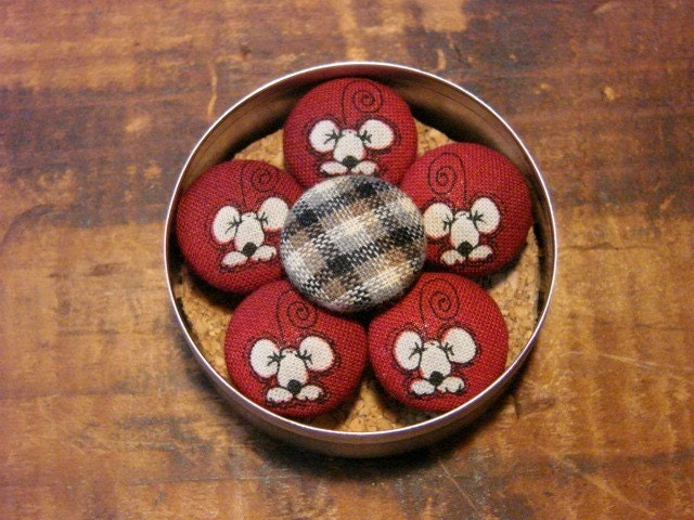 Many, Many Mice Pushpins