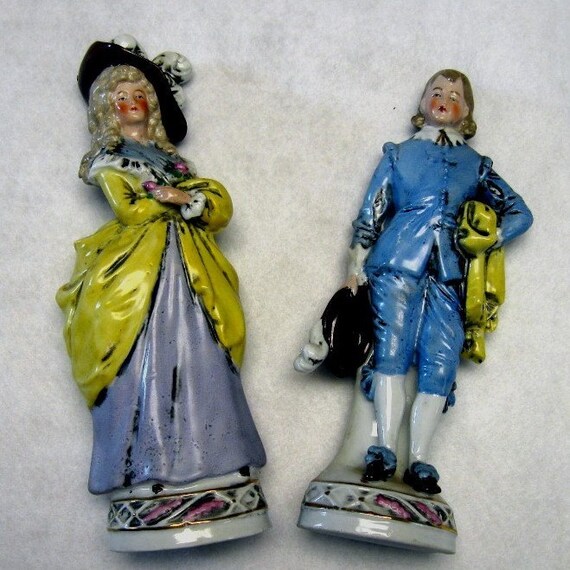 Vintage Victorian Figurines Couple Yellow Blue by CinfulOldies