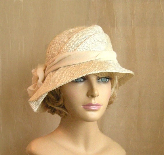 Sophia, beautiful straw hat from the Downton Abbey era