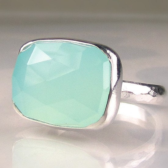 Sea Green Chalcedony Cocktail Ring