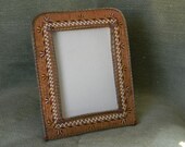 large porcupine quilled picture frame, 8" x 10", with 5" x 7" insert