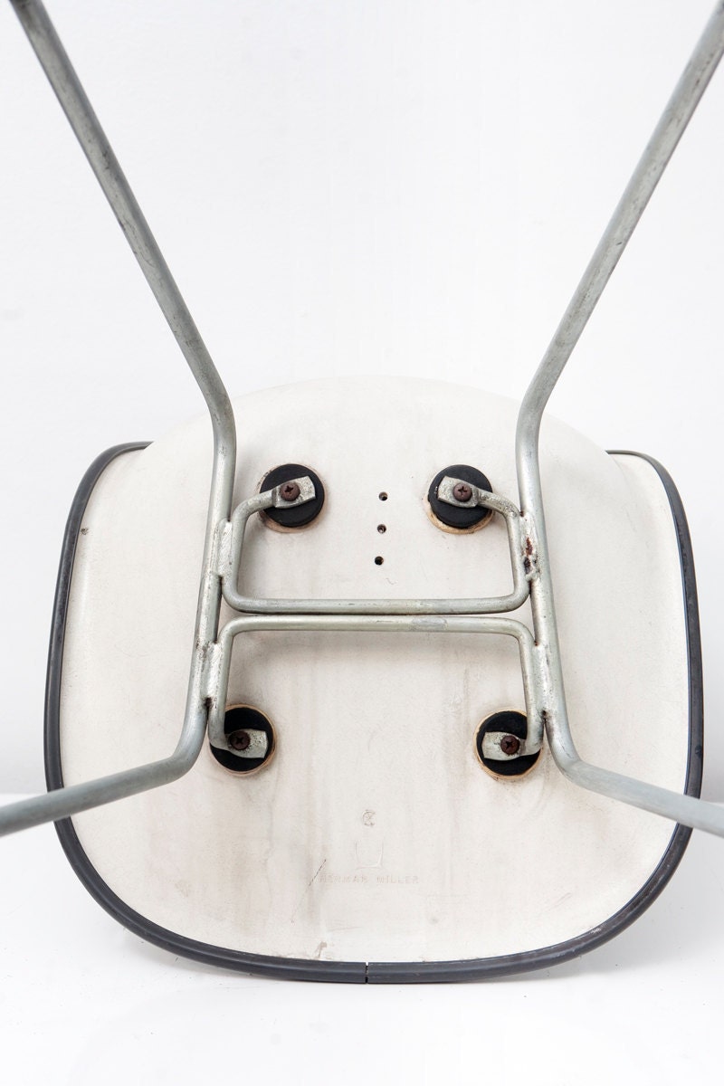 Vintage Black Leather Herman Miller Shell Chair
