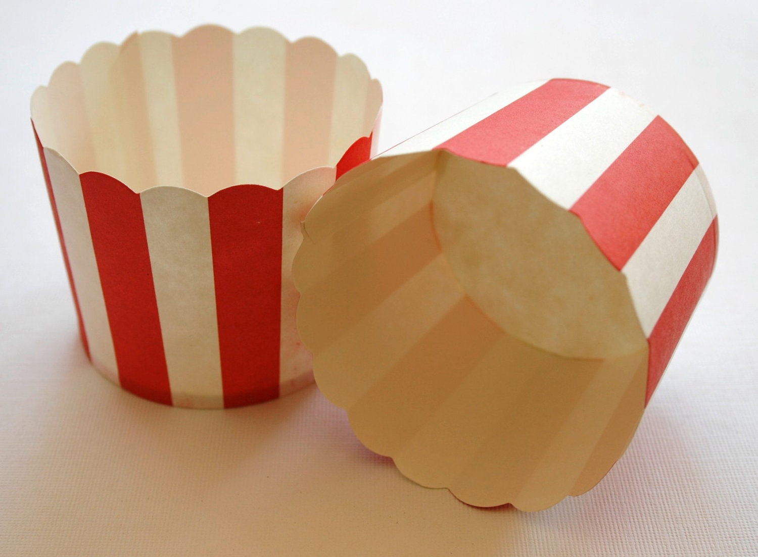 Red Stripe Nut or Portion Paper  Baking Cups with Scalloped Tops - set of 24