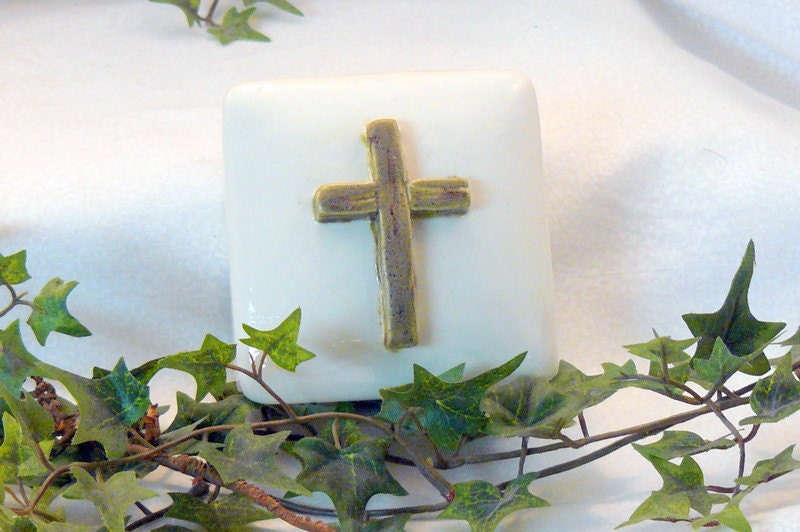 Ceramic Cross Rosary Box Olive