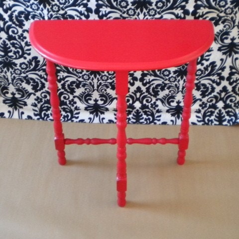 The Little Red Table That Could FREE SHIPPING