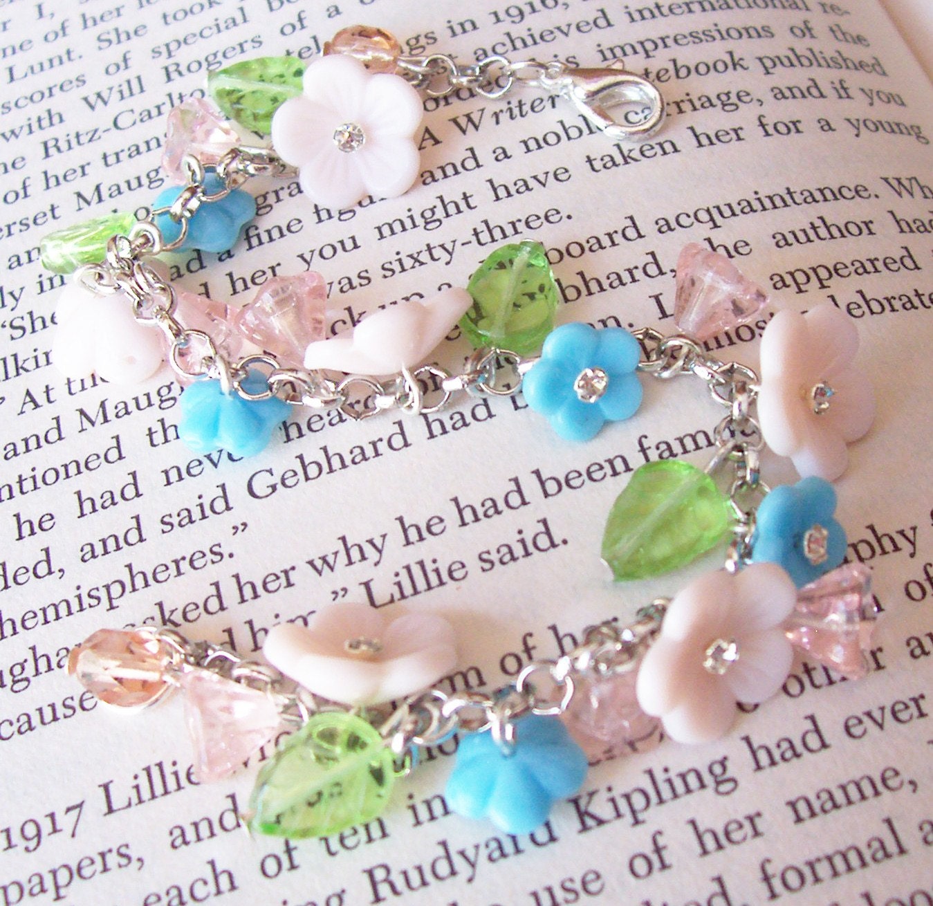 CLEARANCE SALE Charm Bracelet, Flora, Vintage Flowers, Glass Leaves, Jewelry by dspdavey on Etsy