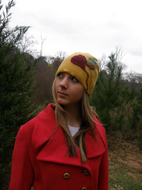 Sale Eco Friendly Golden Cloche Hat Los Globos (The Balloons)