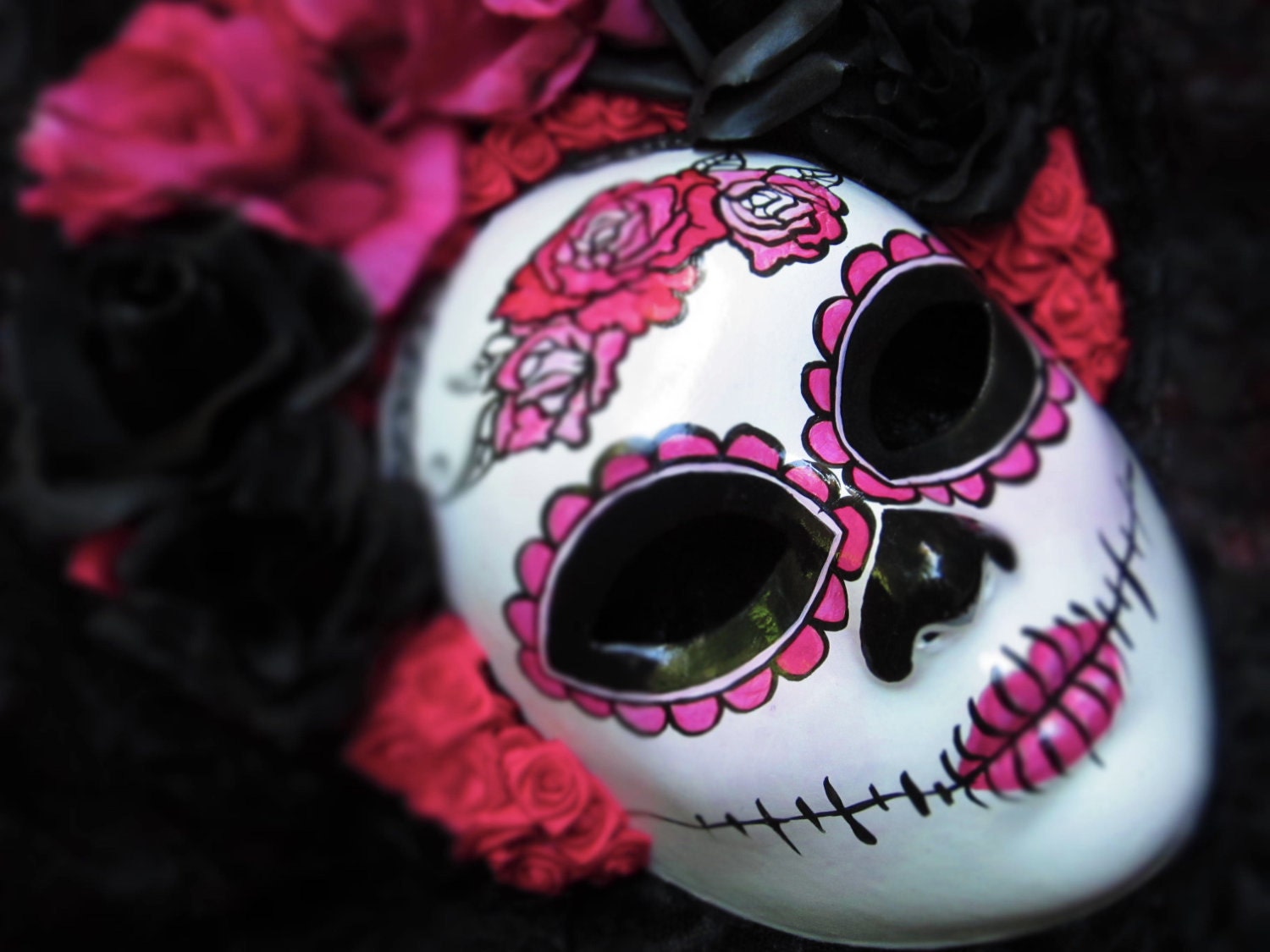 Hot Pink Mask for Day of the Dead/Dia de los Muertos/Halloween/Costume