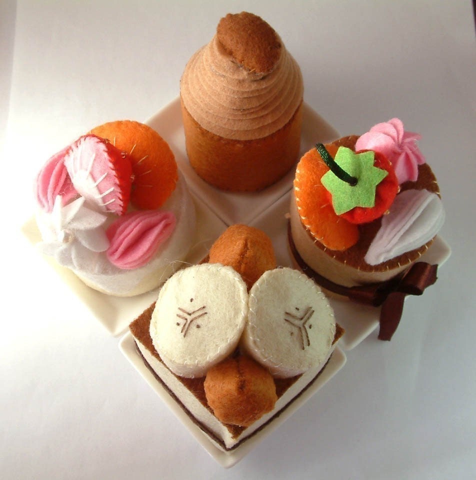 DIY felt Petit Fours,6 in 1---PDF Pattern via Email--F06