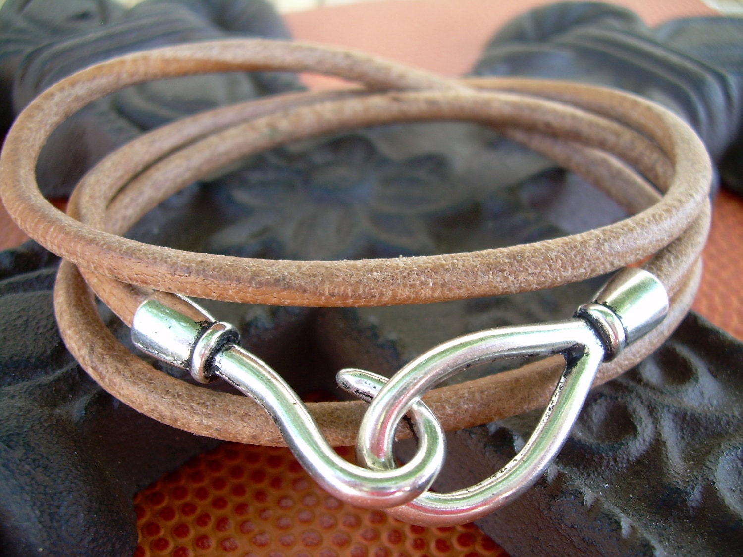 Unisex Mens Womens Leather Bracelet Triple Wrap- Natural  Hook Closure Clasp TSB20 Urban Survival Gear USA
