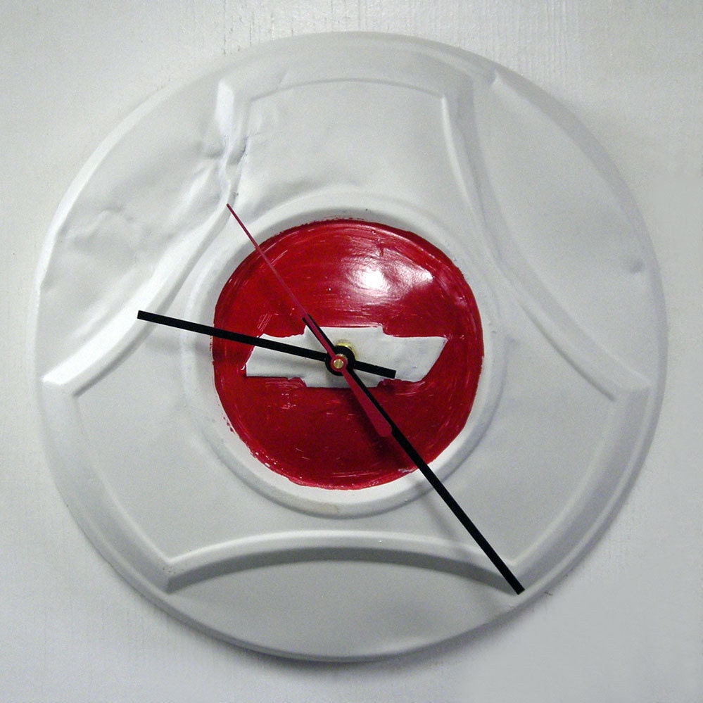 1964 - 1966 Chevy Pickup Hubcap Clock - Retro 1965 Chevrolet Truck Wall Clock - White and Red Clock