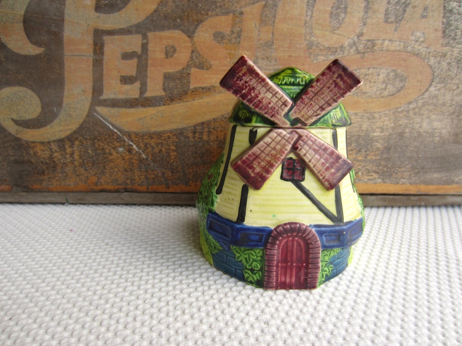 Vintage Windmill Jam or Preserve Pot Marutomoware Japan