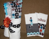 Argyle Hooded Towel and 2 Personalized Burp Cloth Set